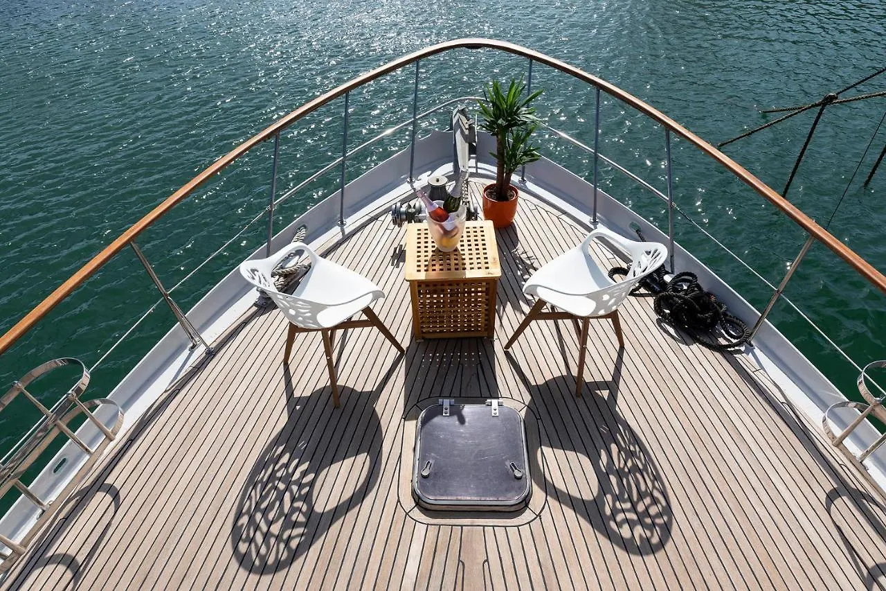 C120 - Charming Boat In Port Forum Barcelona
