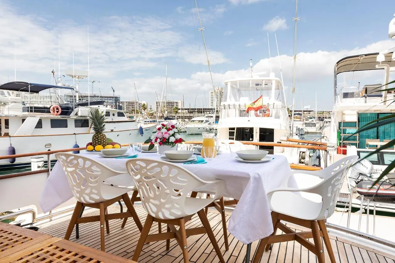 C120 - Charming Boat In Port Forum Barcelona